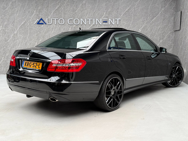 Mercedes-Benz E 350 CGI Avantgarde 293 PK / Open Dak — photo 2