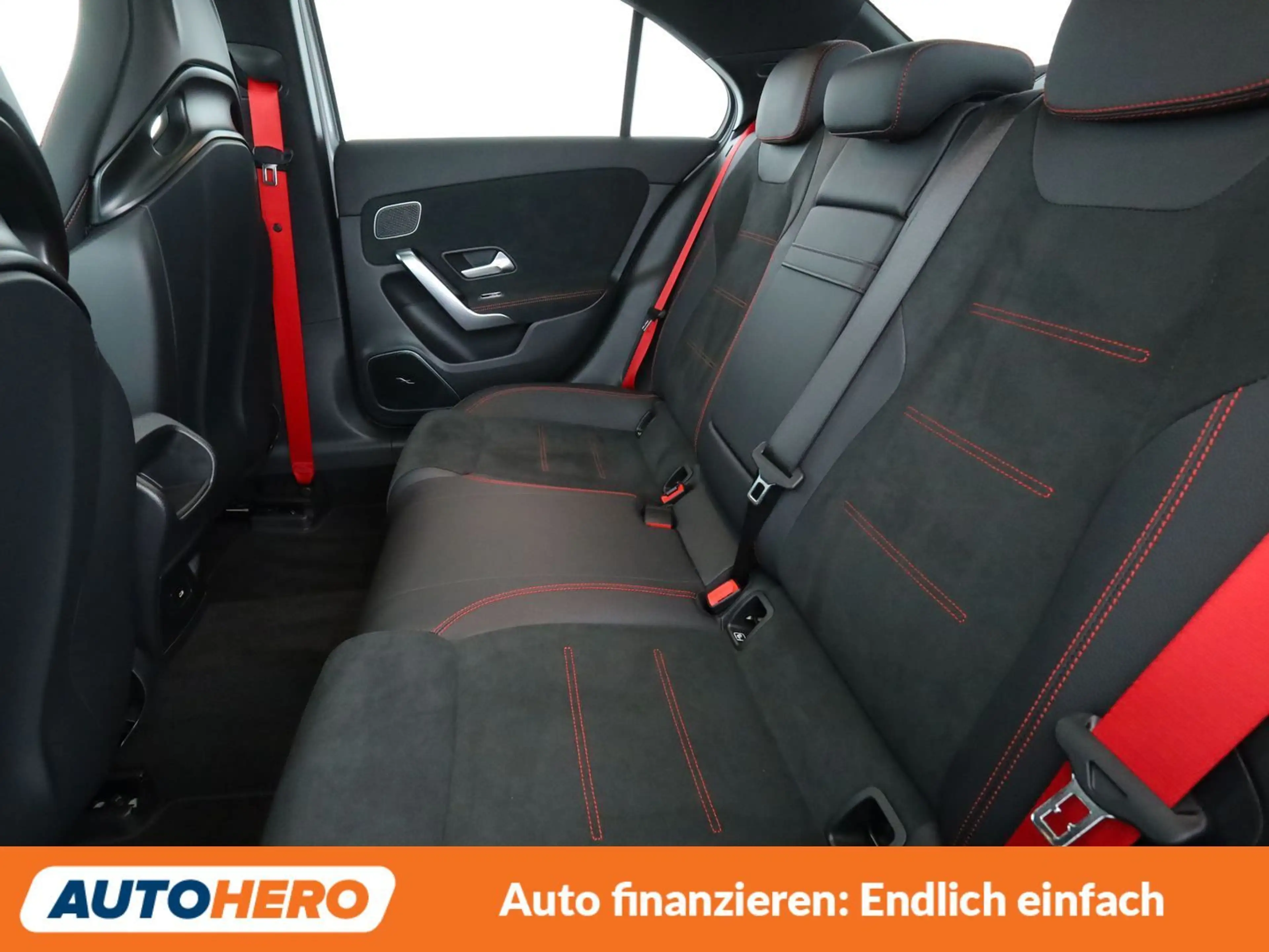 Mercedes-Benz A 35 AMG A 35 AMG Mild-Hybrid 4Matic Aut.*NAVI*LED*TEMPO* — photo 14