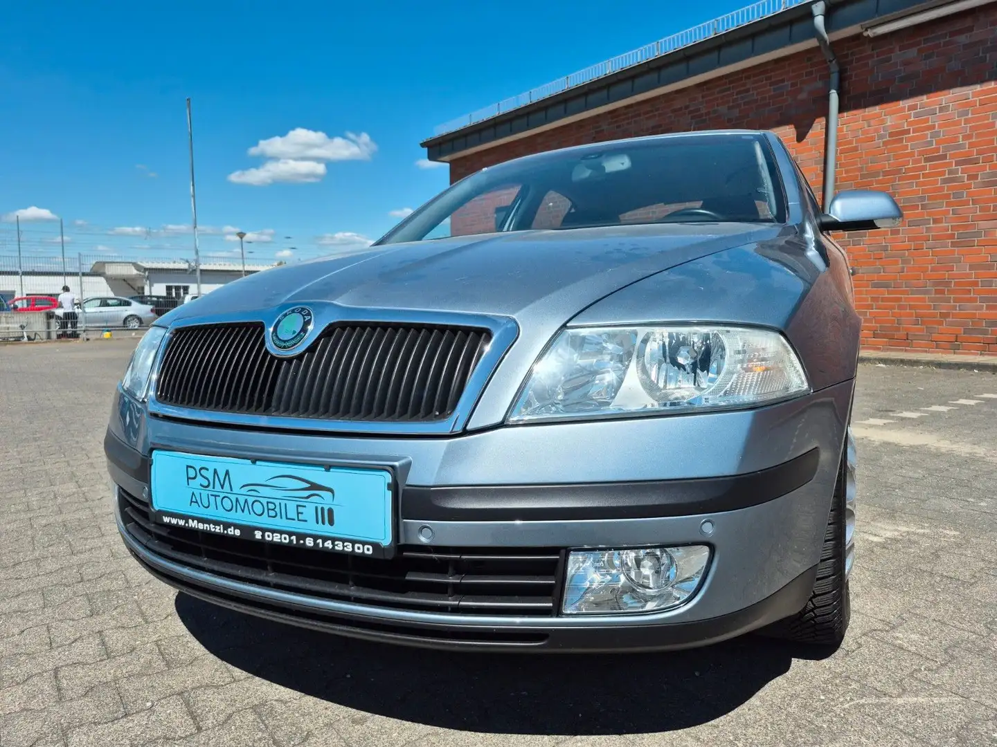 Skoda Octavia Lim. Automatik PDC Klimaauto. Garantie Grigio - 1