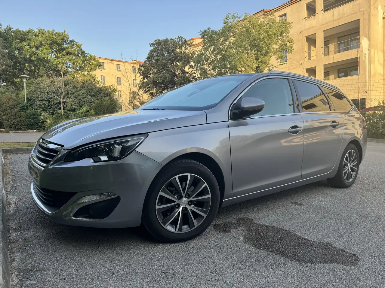 Peugeot 308 SW 1.2 PureTech 130ch S\u0026S BVM6 Allu