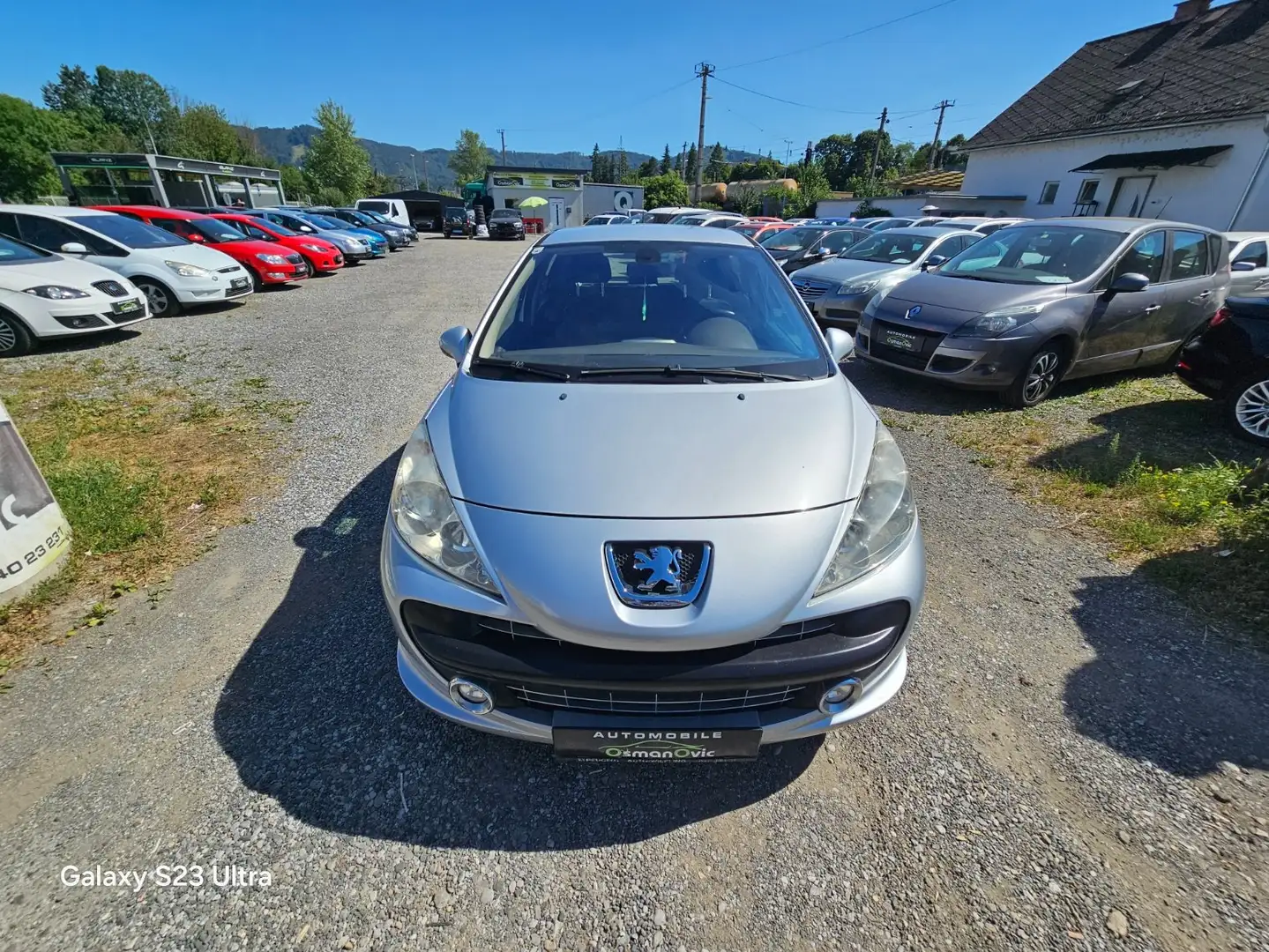 Peugeot 207 Ö3-Edition 1,4 Серебристый - 2
