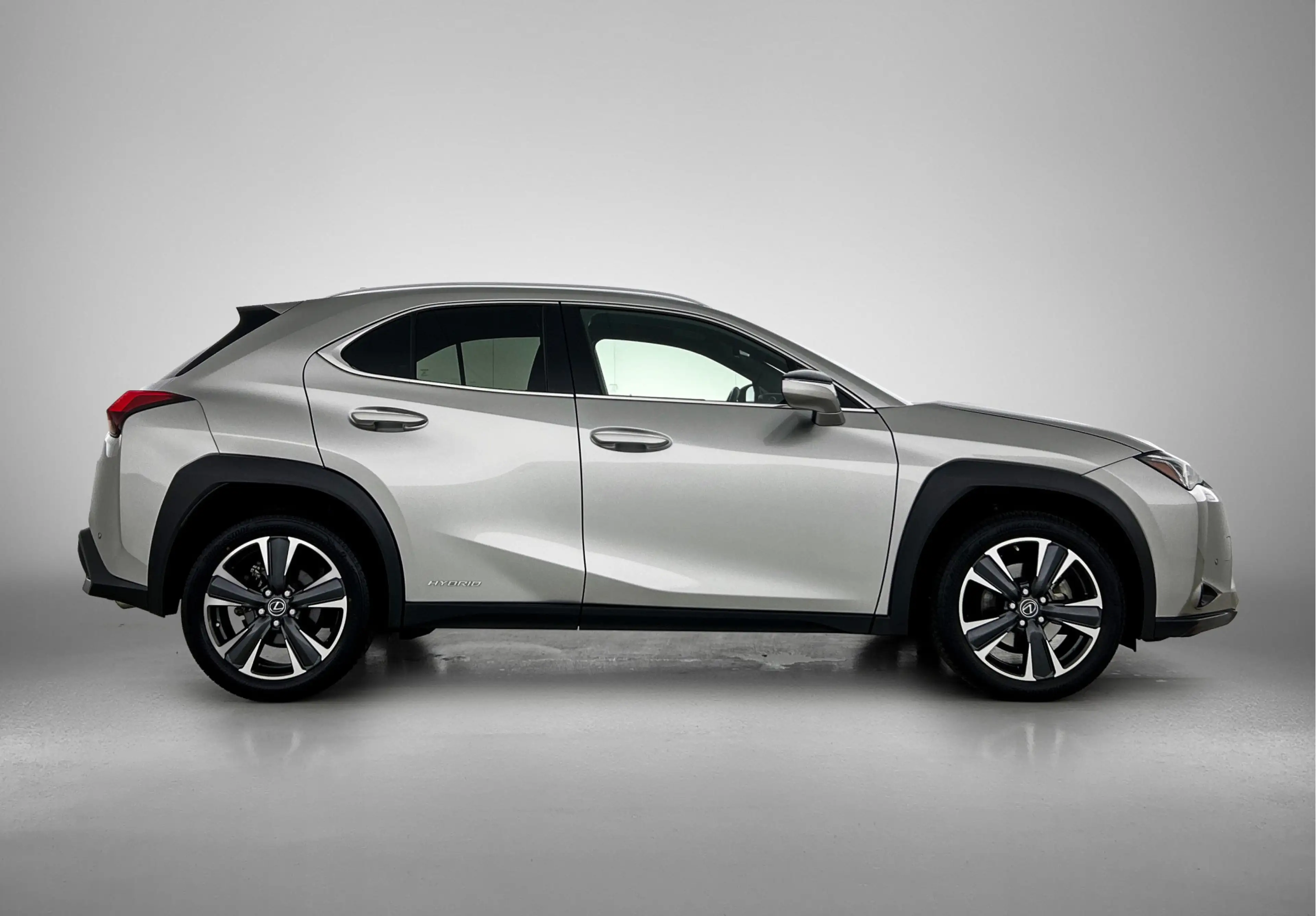 Lexus UX 250h Preference Line | Parkeersensoren | Apple CarPlay — photo 11