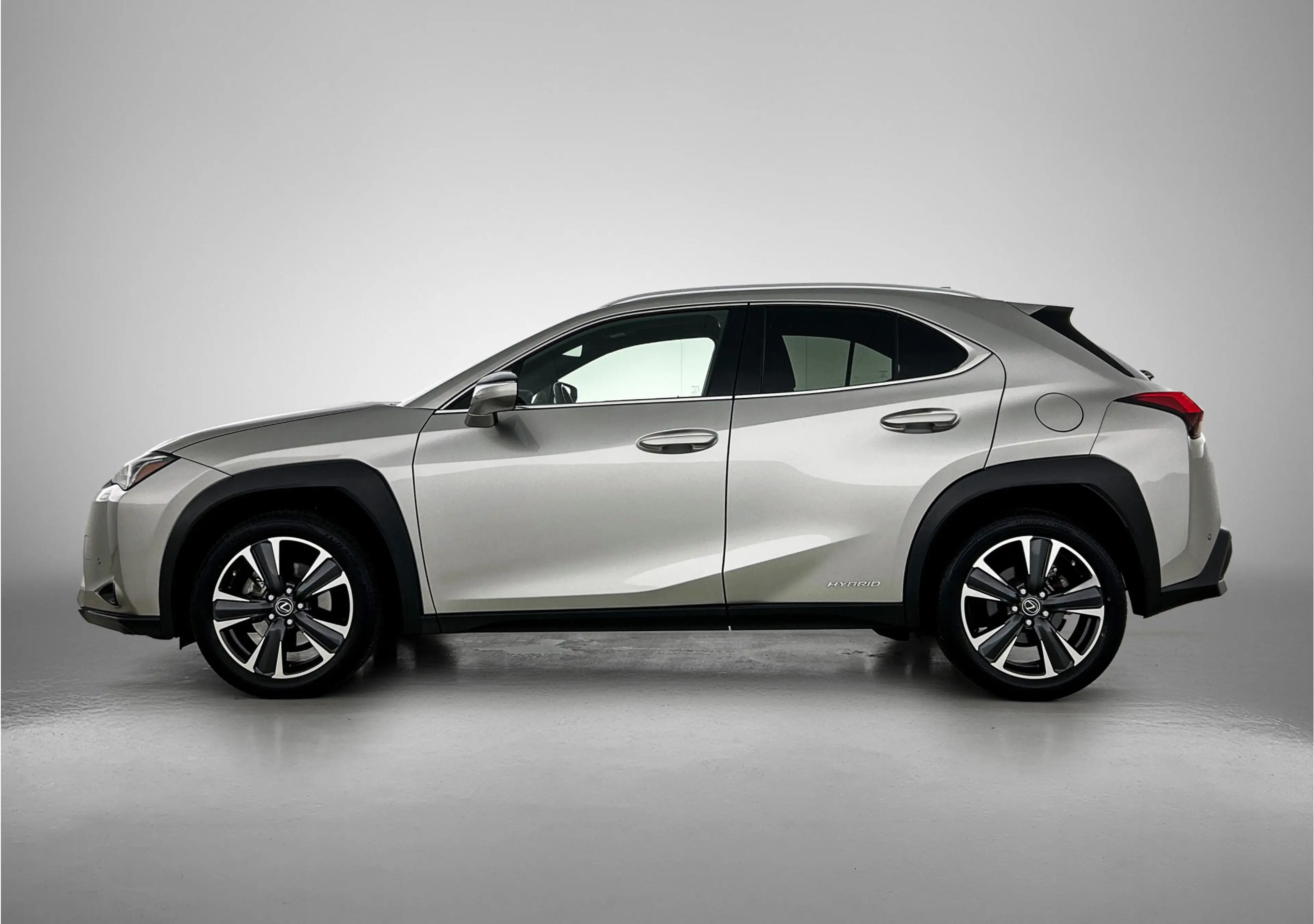 Lexus UX 250h Preference Line | Parkeersensoren | Apple CarPlay — photo 3