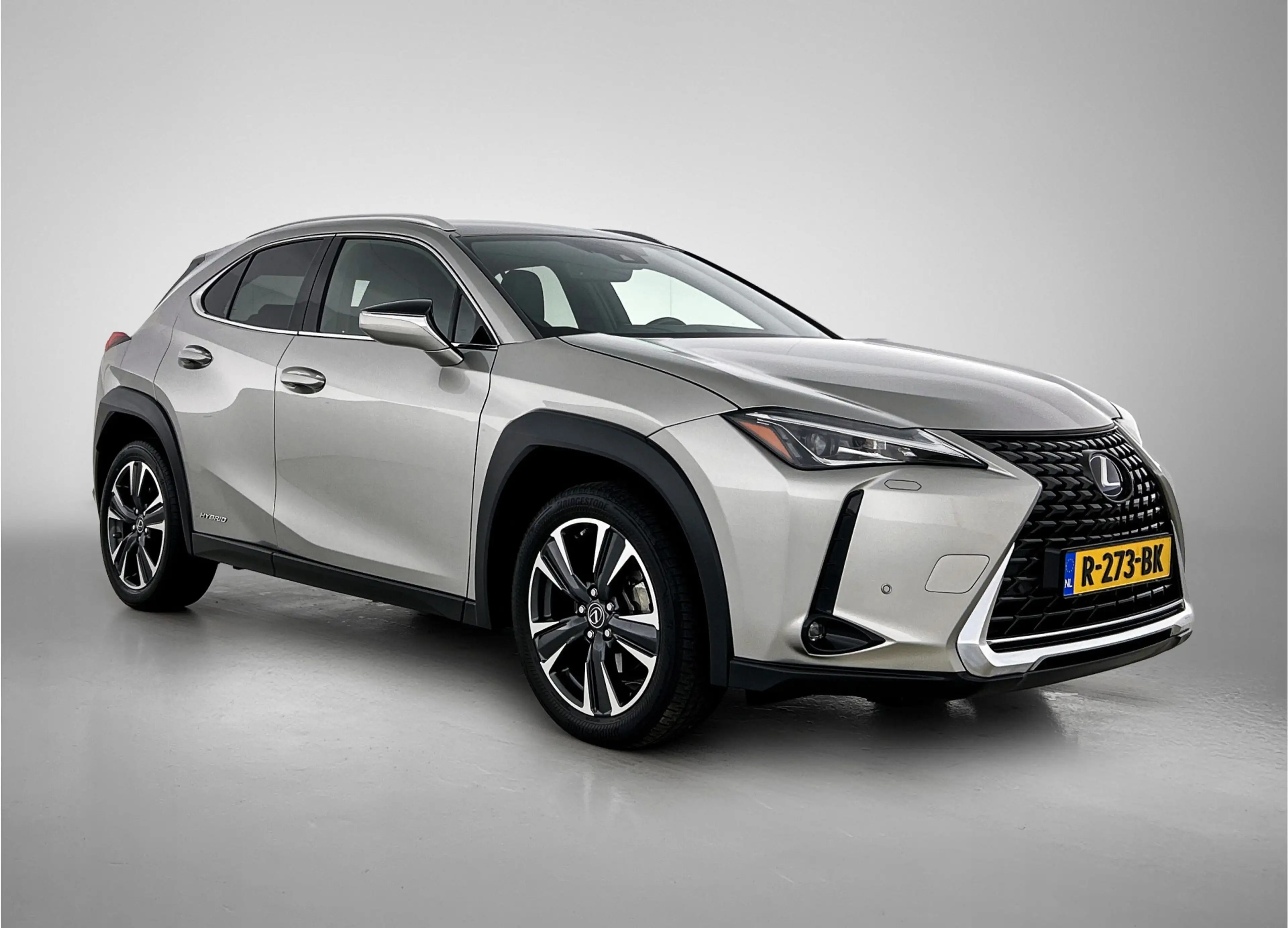 Lexus UX 250h Preference Line | Parkeersensoren | Apple CarPlay — photo 12