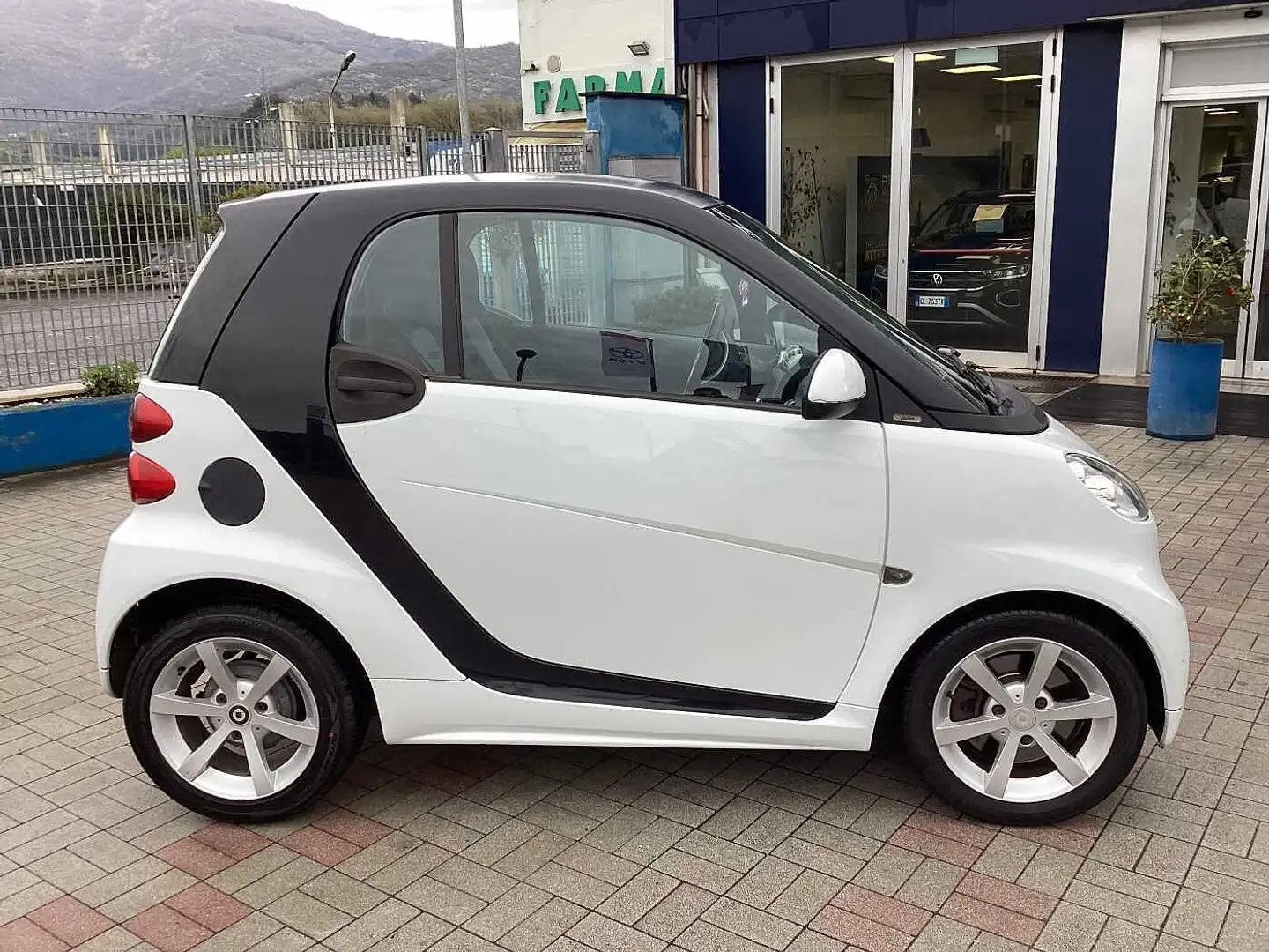 smart forTwo 2ª serie 1000 52 kW coupé pulse Blanco - 2