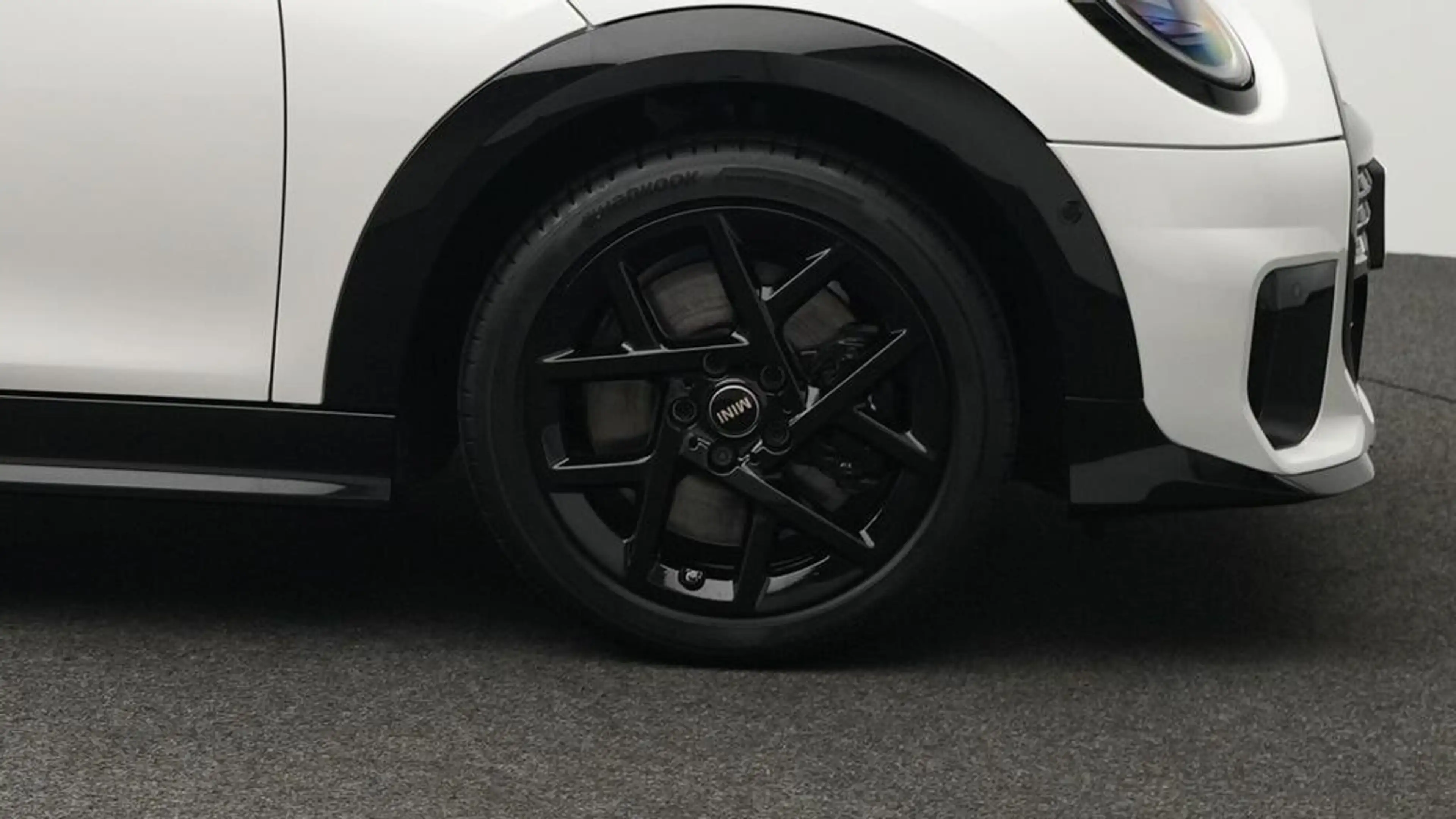 MINI Cooper S John Cooper Works Trim — photo 11