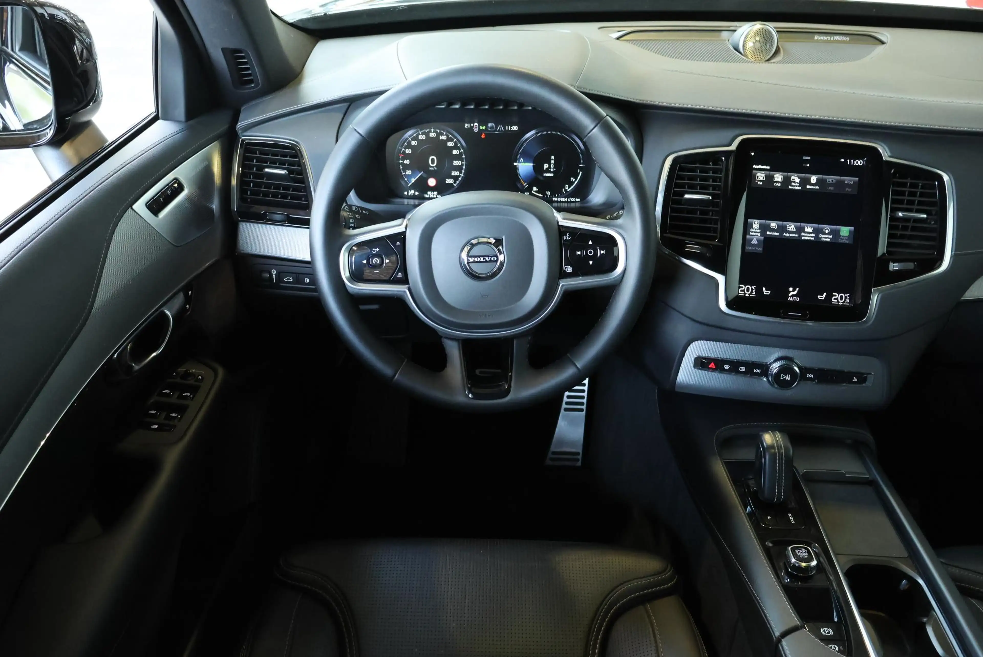 Volvo XC90 T8 Recharge AWD R-Design | Parkeerverwarming | Bow — photo 12