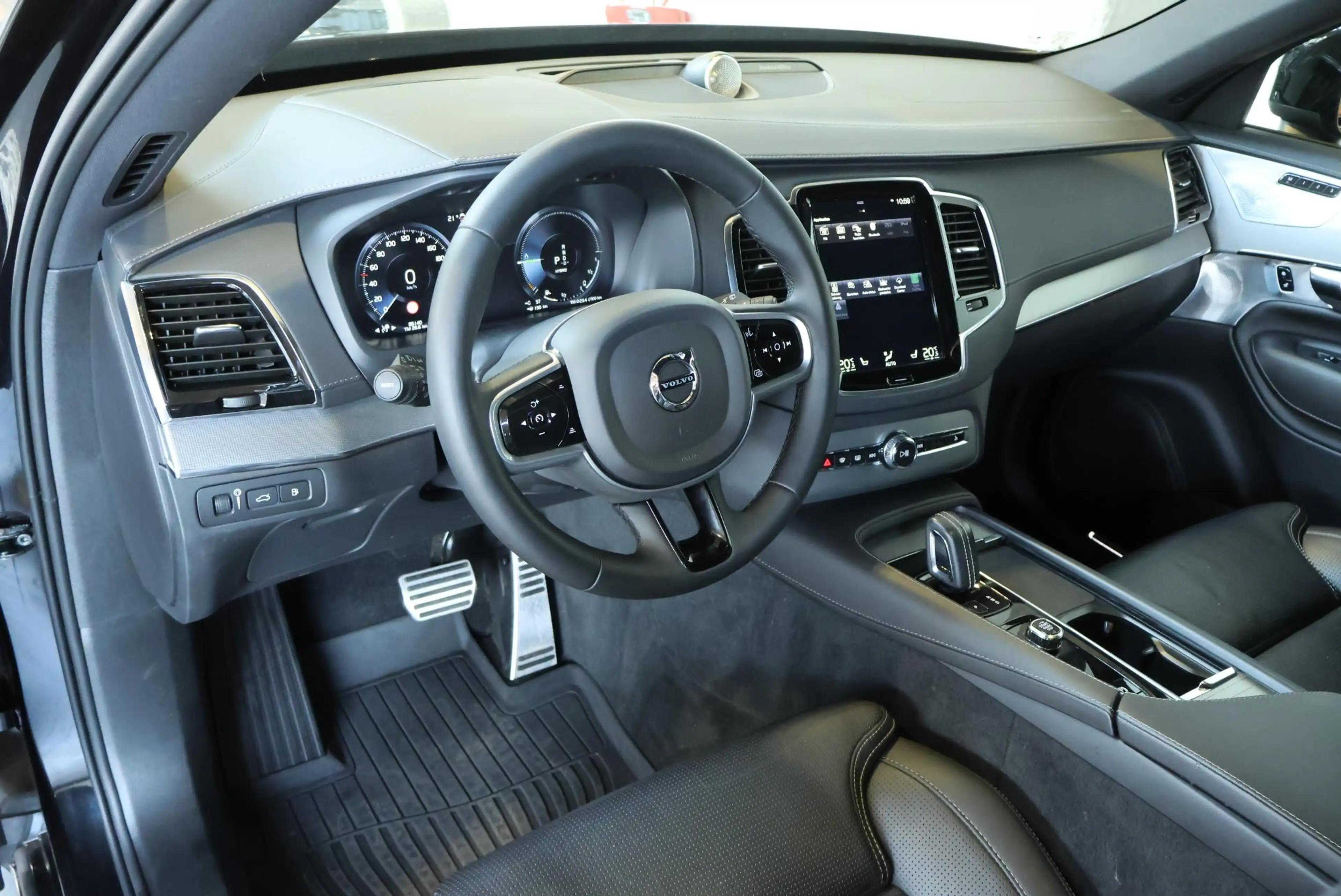 Volvo XC90 T8 Recharge AWD R-Design | Parkeerverwarming | Bow — photo 2