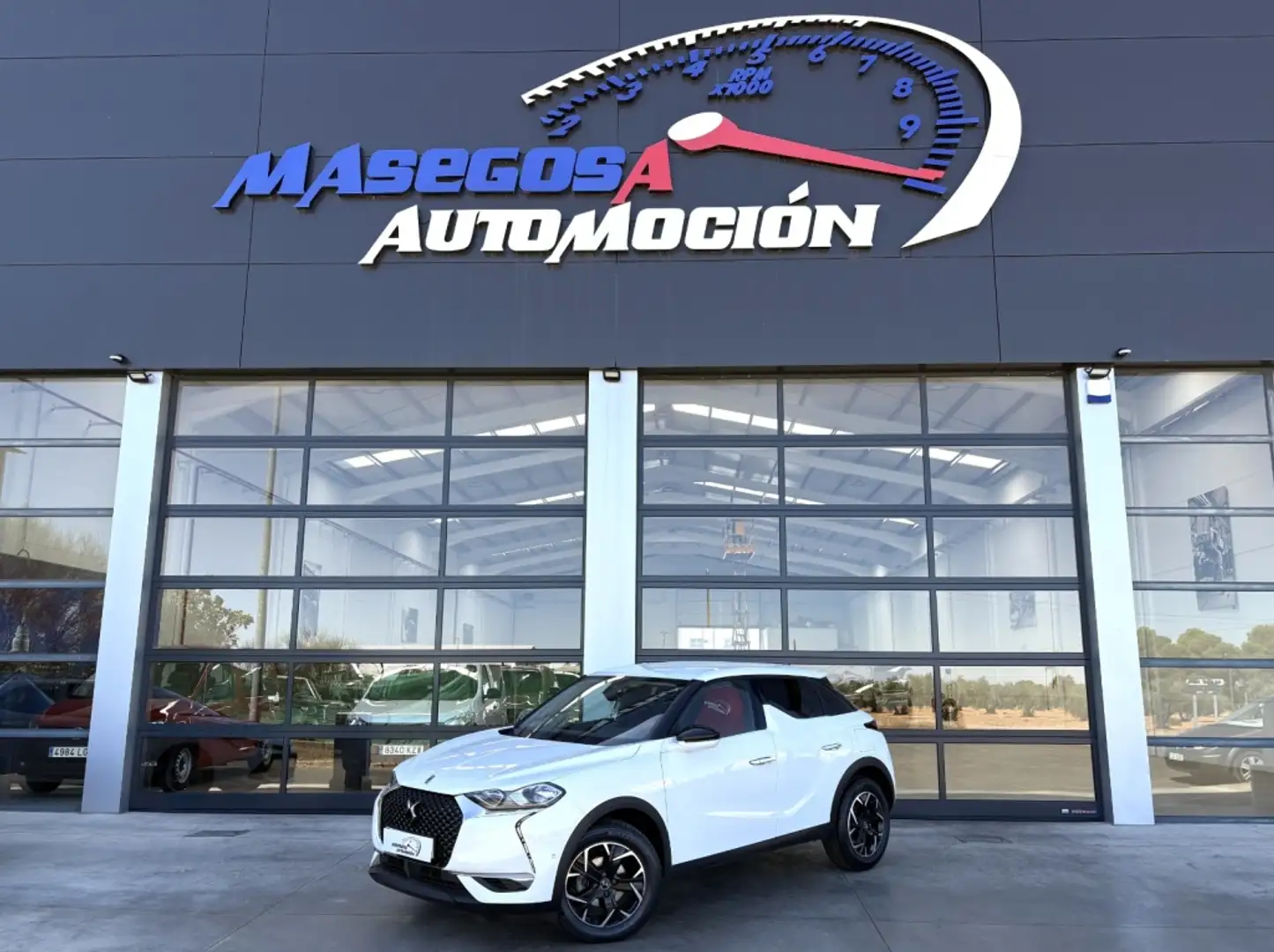 DS Automobiles DS 3 Crossback Puretech So Chic 100 Blanco - 1
