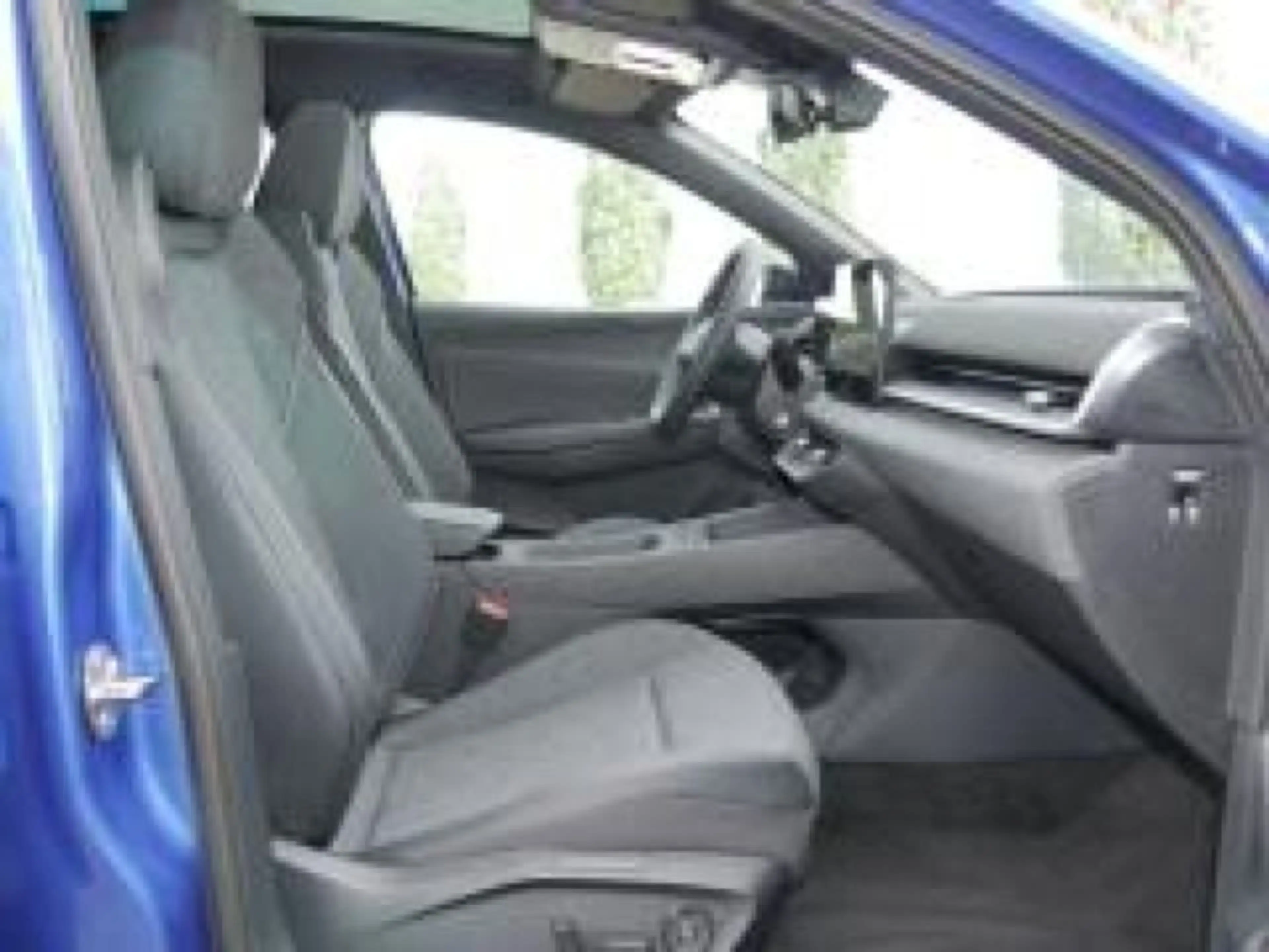 Volkswagen ID. Polo Style 155 kW (211 PS) 52 kWh 1- Gang-Au — photo 4