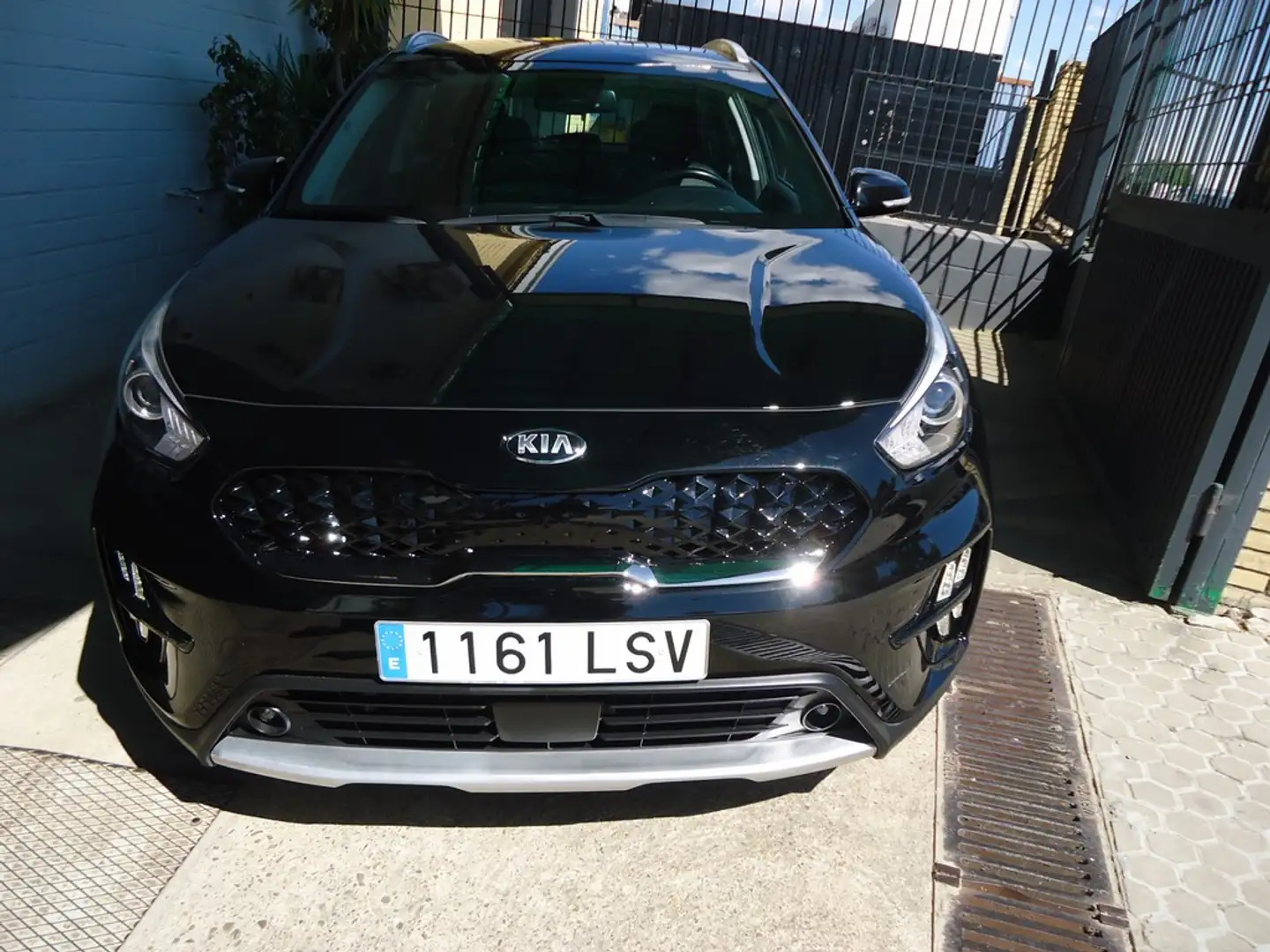 Kia Niro 1.6 HEV Drive Fekete - 2