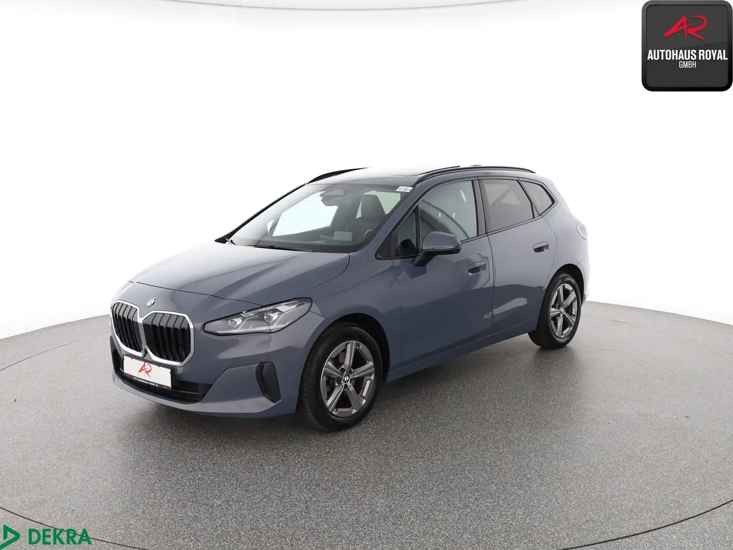 BMW 220 Active Tourer i SHADOW LINE HUD,PANO,360GRAD Gris - 1