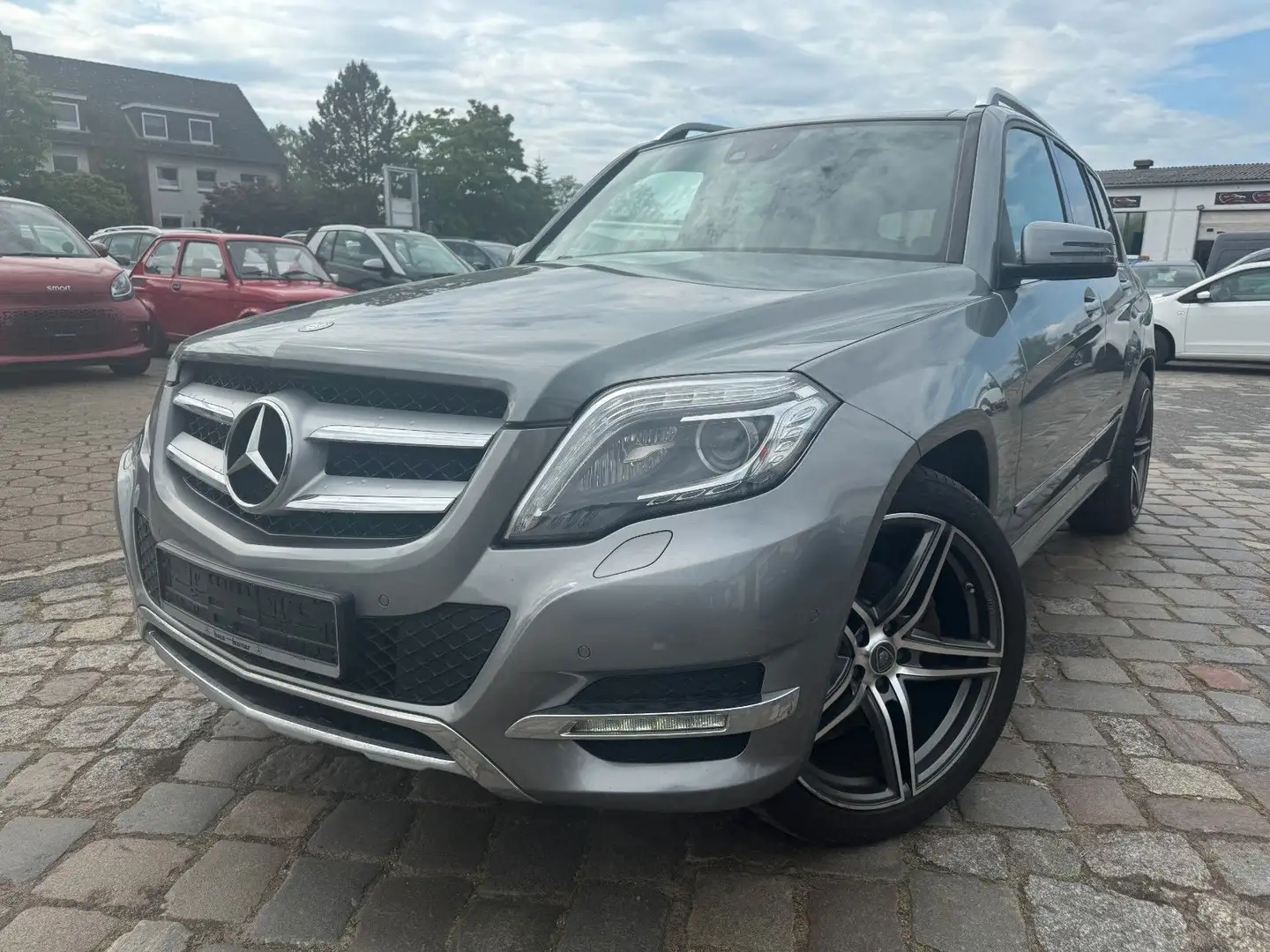 Mercedes-Benz GLK 220 CDI BlueEfficiency 4Matic*Bi-Xenon*Navi* Argintiu - 1