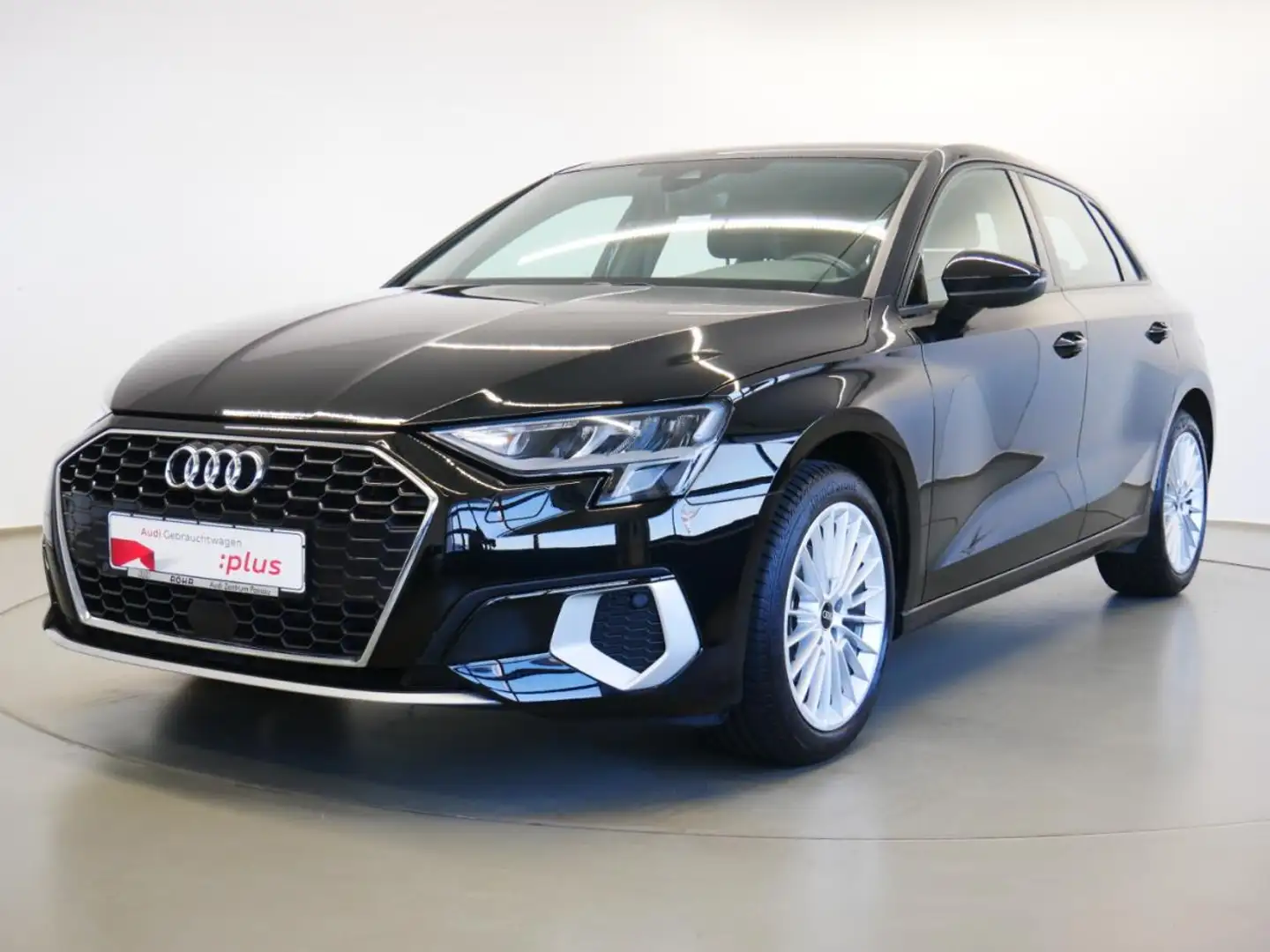 Audi A3 Sportback 35 TFSI advanced LED PDC GRA SHZ DAB Schwarz - 2