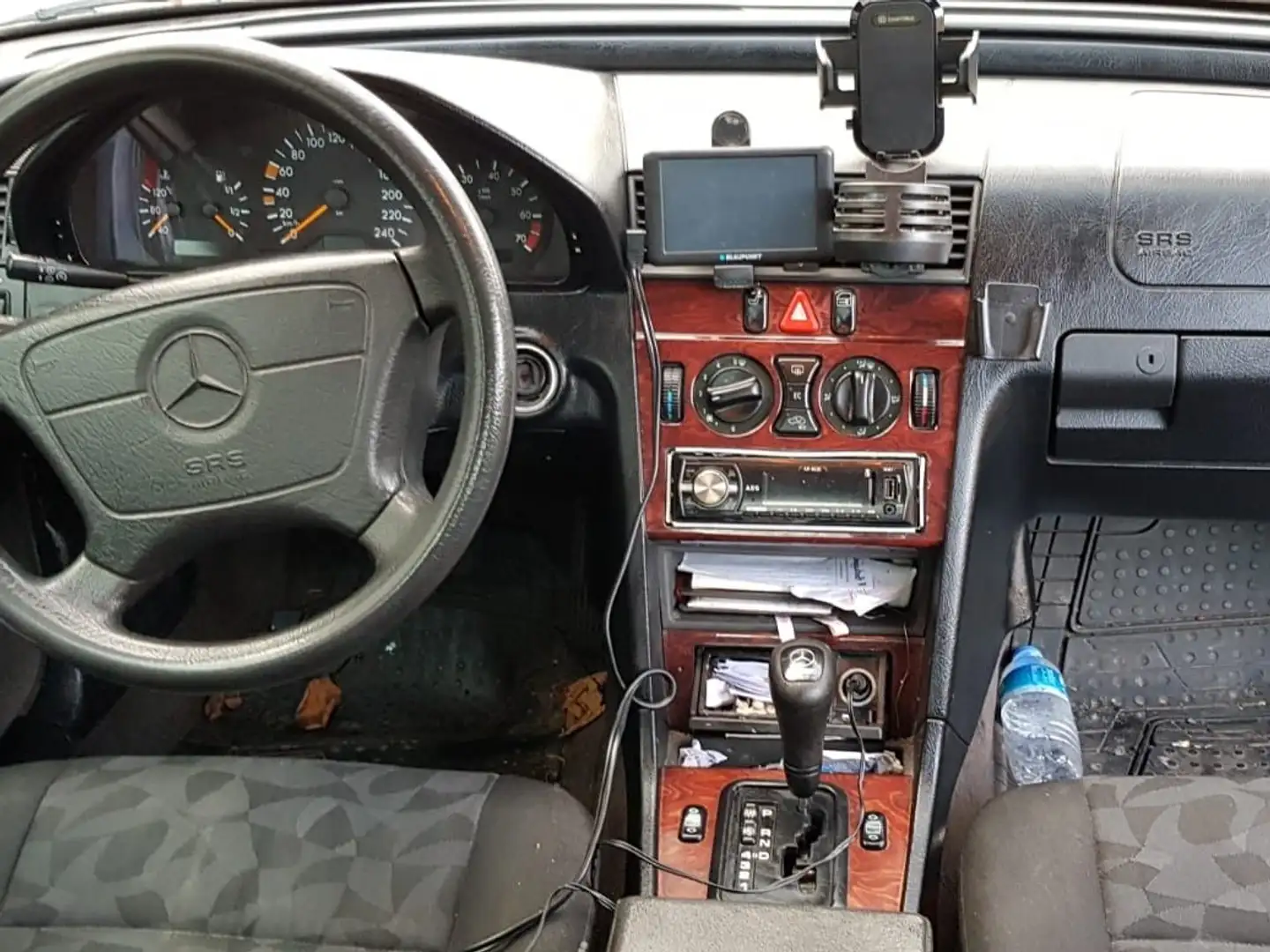 Mercedes-Benz C 180 Classic LPG Gasanlage Automatik, Klima ESSD Grün - 1
