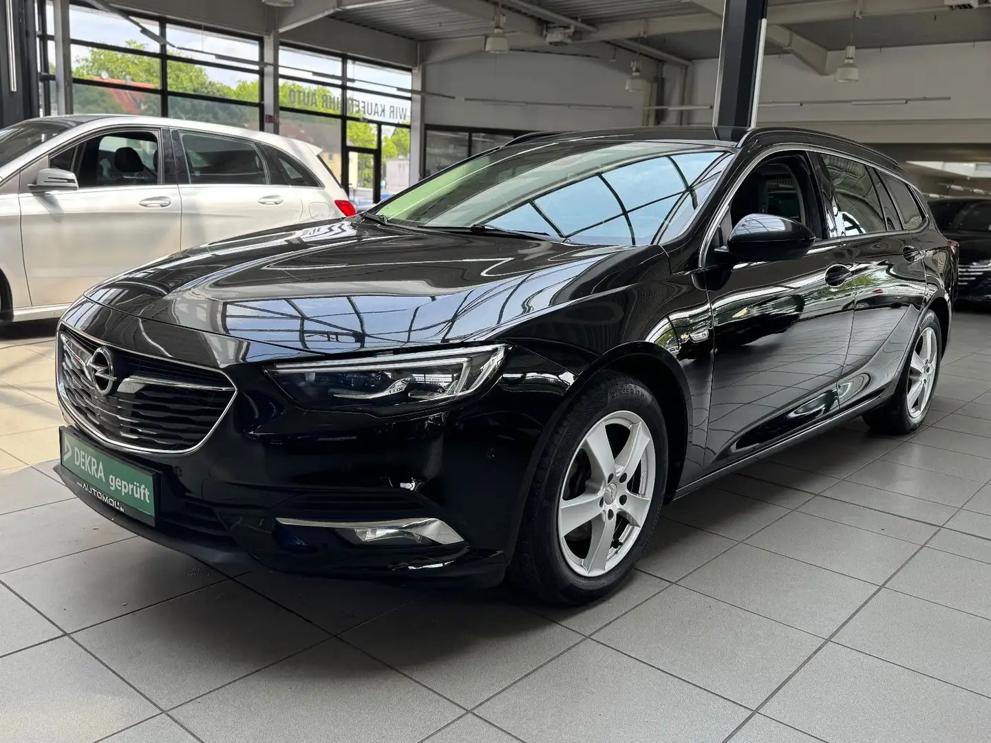 Opel Insignia 2.0CDTI Sports Tourer Business Edition Schwarz - 1