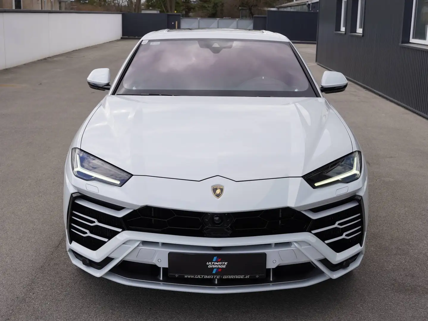 Lamborghini Urus Urus *1 Besitz*Ö-Auto*Garantie*TAUSCH*LEASING* Weiß - 2