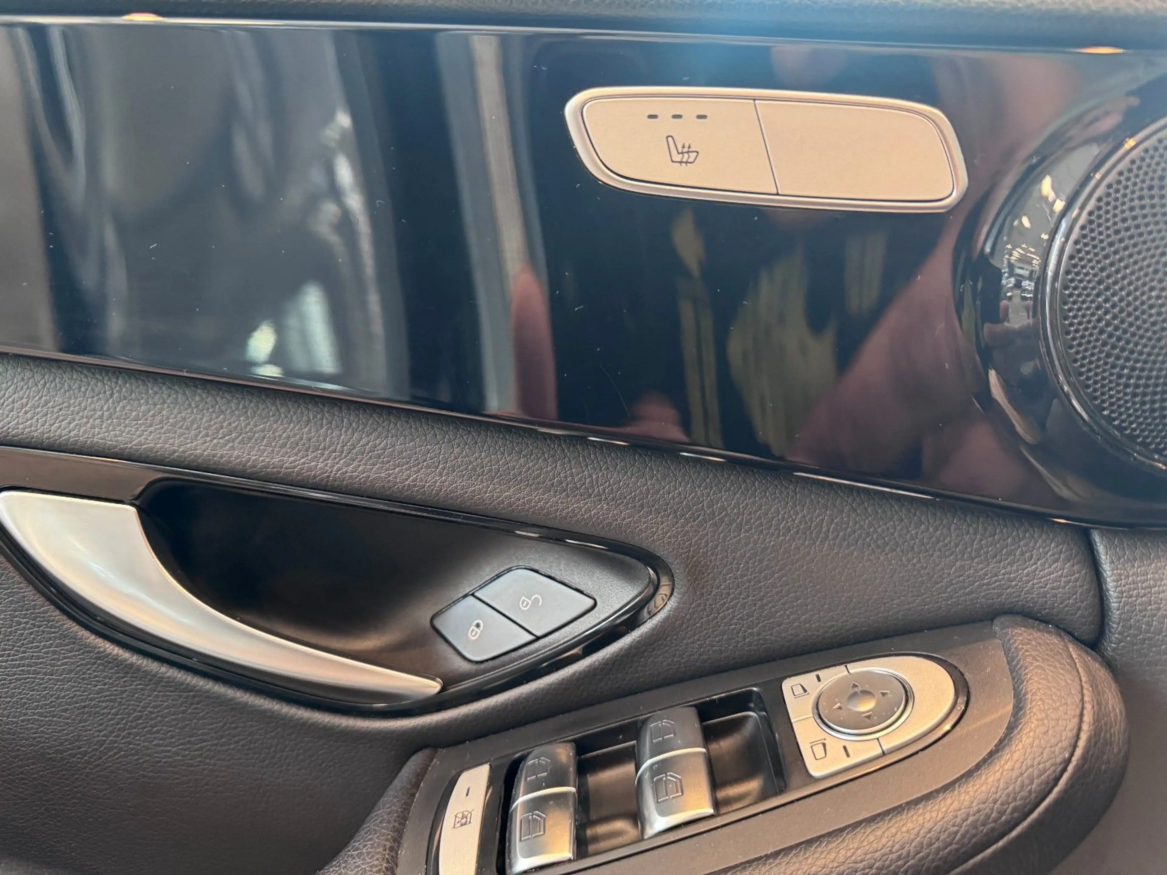 Mercedes-Benz C 200 C T-Modell C 200 d — photo 12