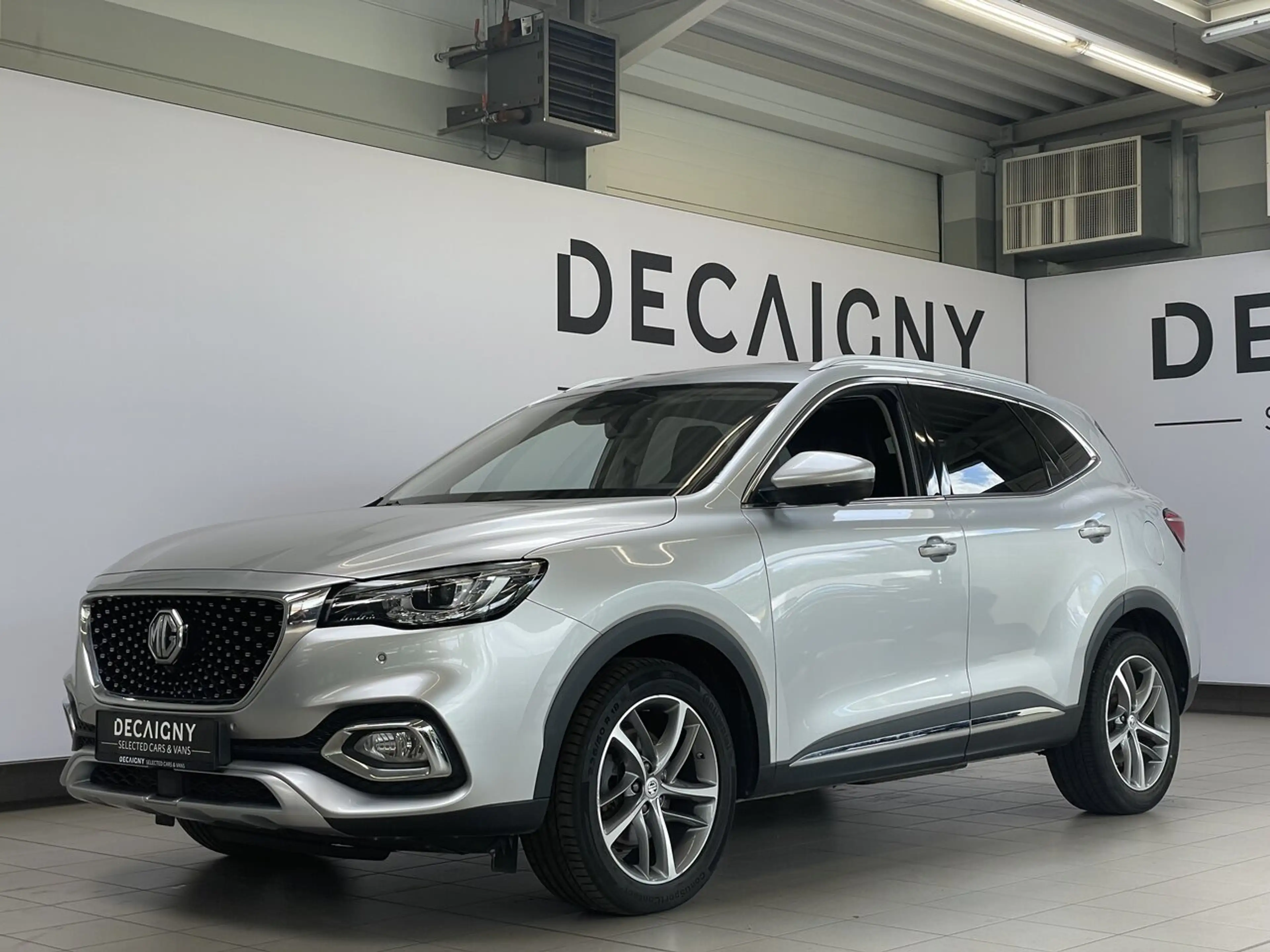 MG EHS 1.5 T-GDI Luxury PHEV *360° Camera*App Connect — photo 4