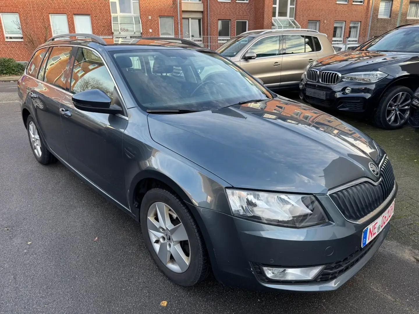 Skoda Octavia Combi Ambition-Navi-2xPDC-Tempomat Szürke - 2
