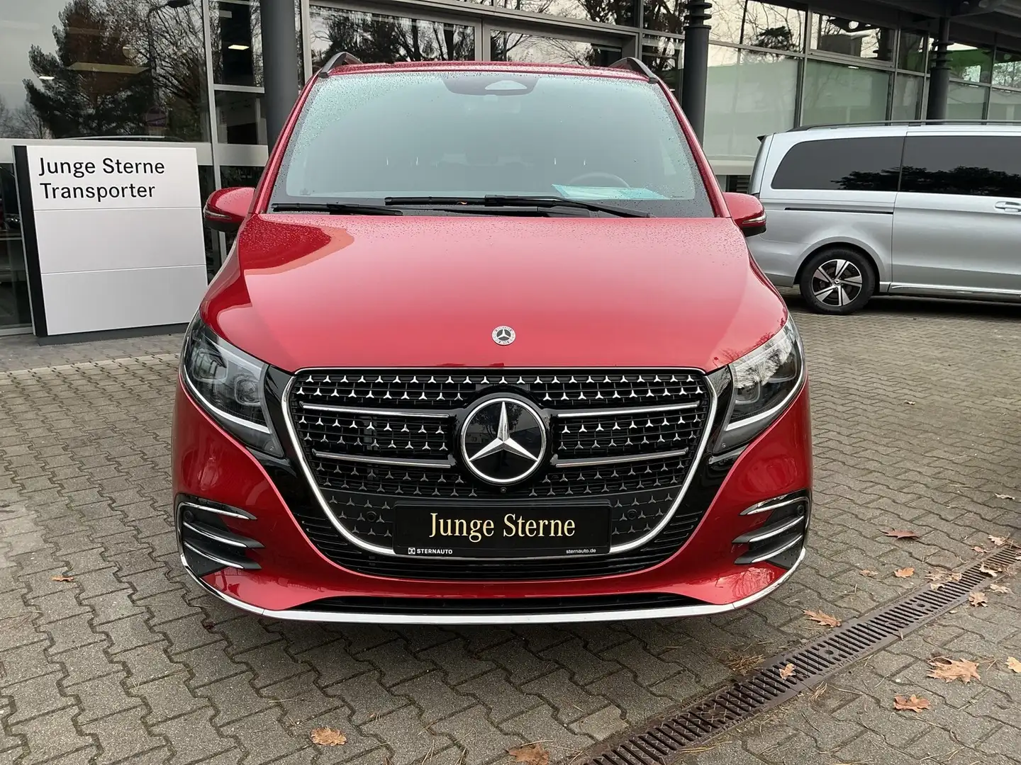 Mercedes-Benz V 250 V 250 d AVA Lang AMG/Burm.//Distronic/Leder/AHK Rot - 2