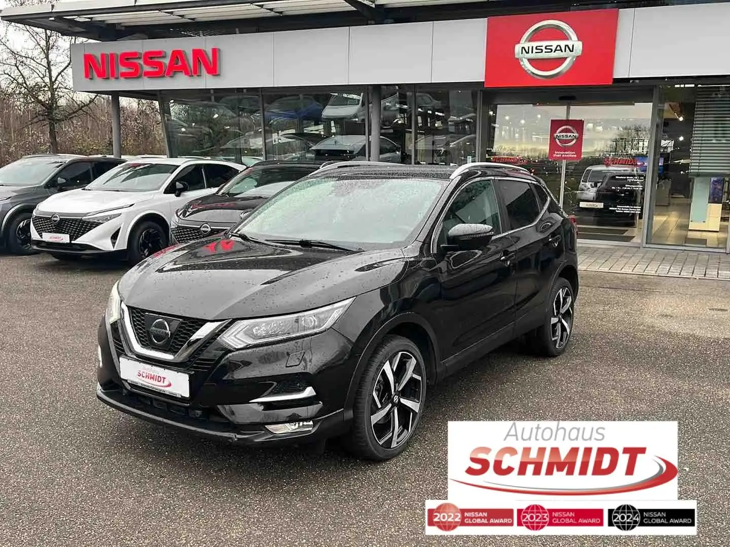 Nissan Qashqai 1.6 DIG-T Tekna Black - 1