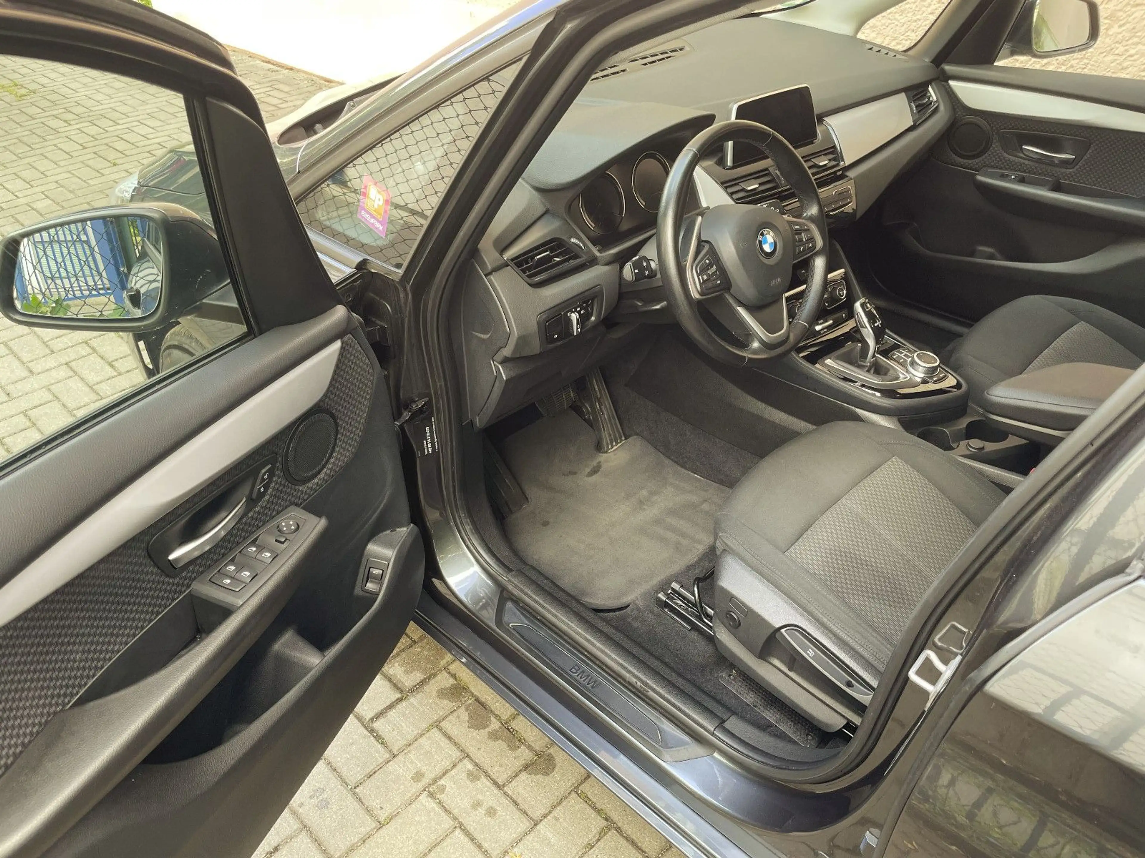 BMW 216 d Active Tourer, Advantage, LED!!! — photo 8