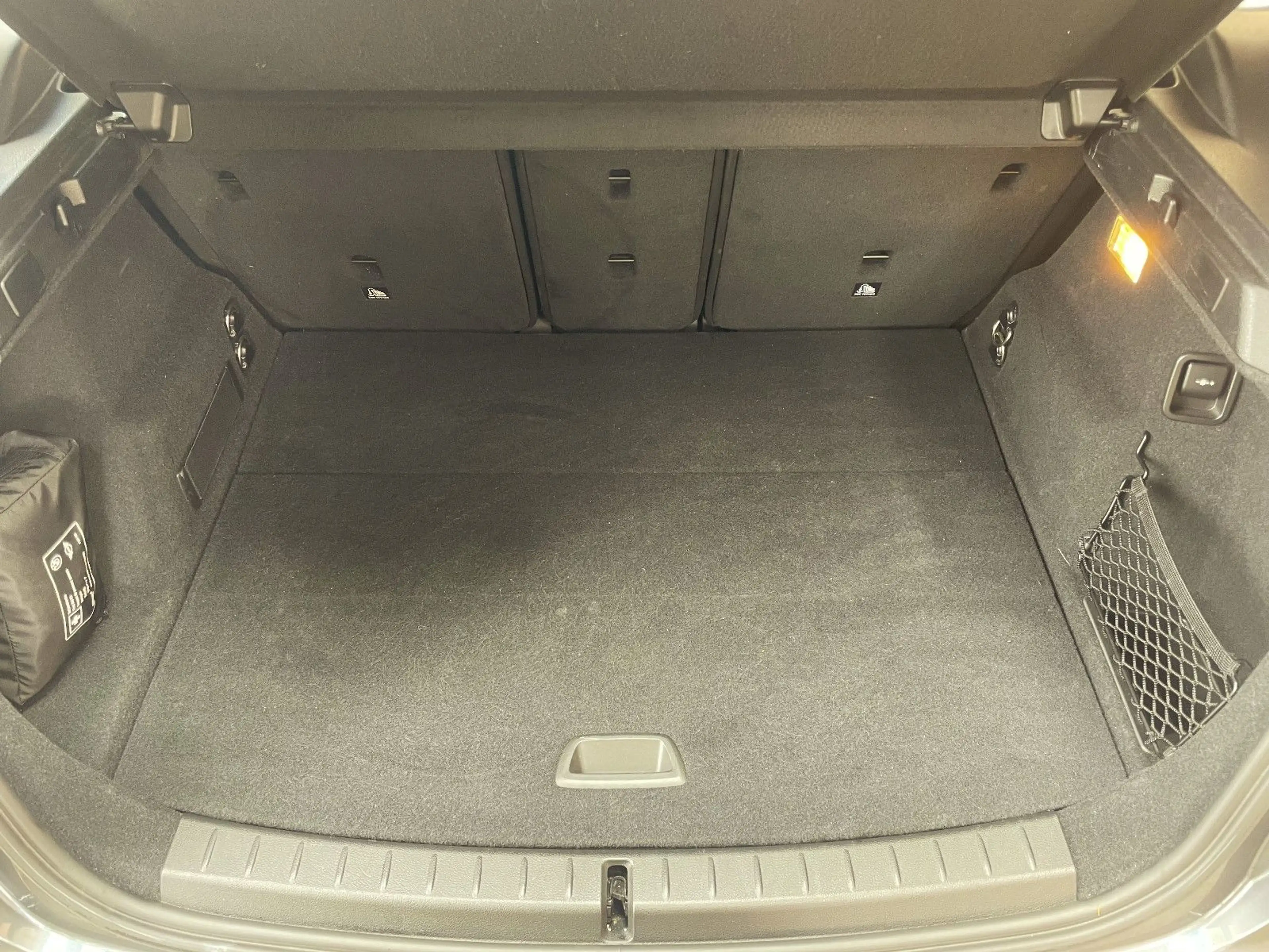 BMW 216 d Active Tourer, Advantage, LED!!! — photo 15