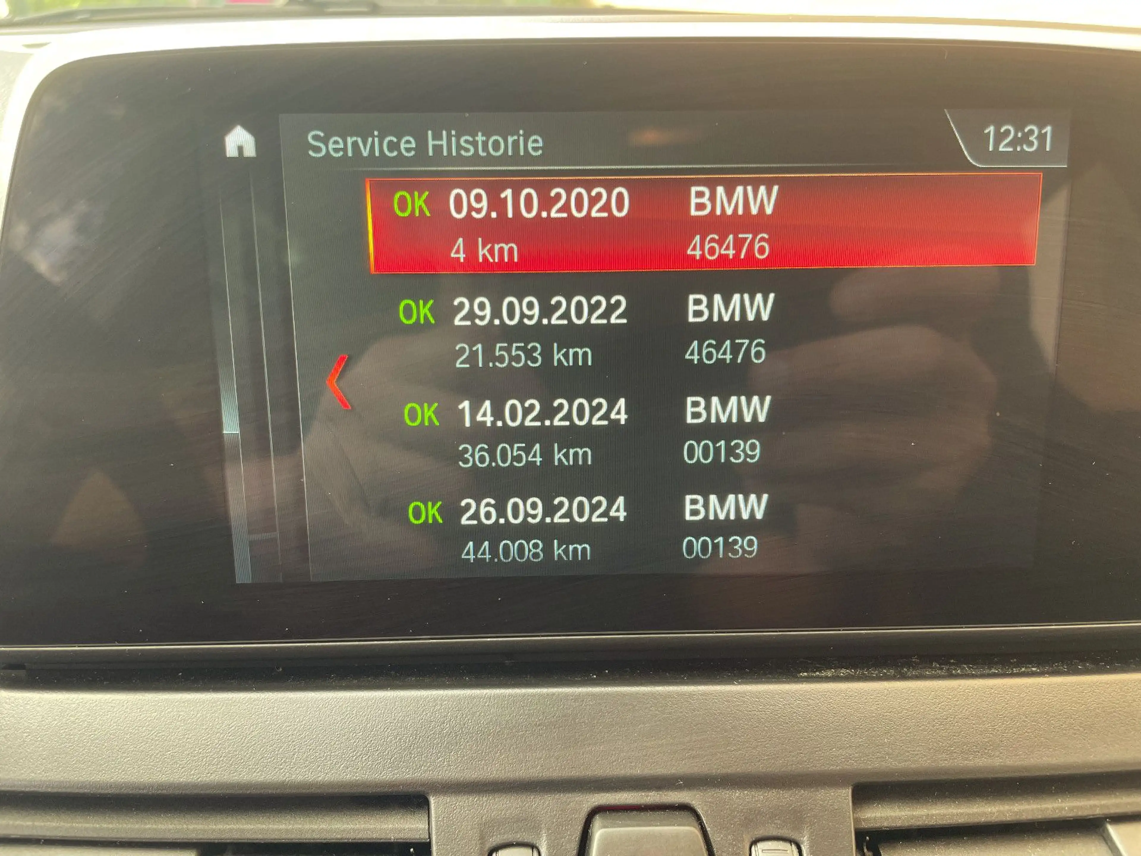 BMW 216 d Active Tourer, Advantage, LED!!! — photo 28