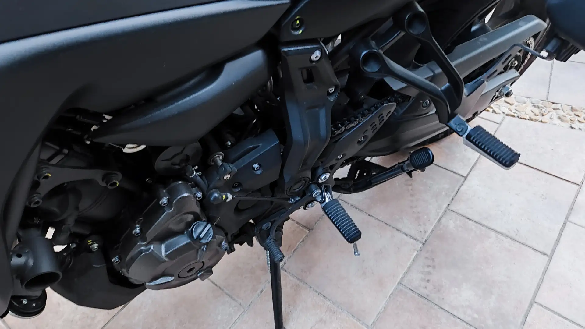 Yamaha Tracer 700 Rojo - 2