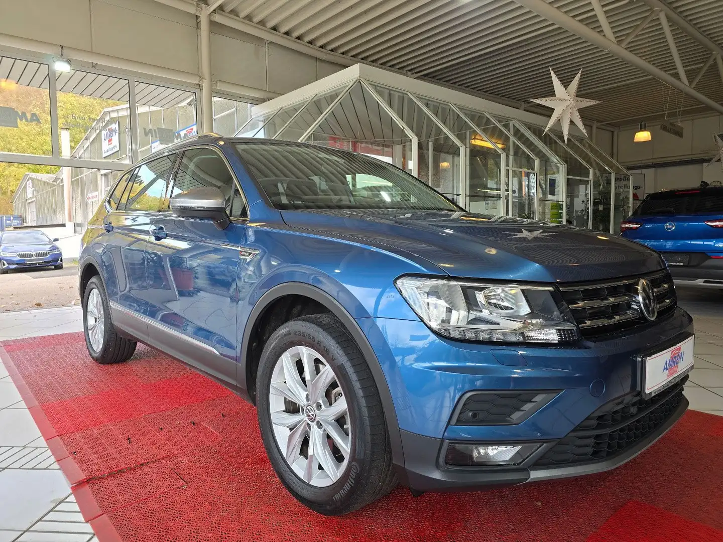 Volkswagen Tiguan Allspace Comfortline 4Motion+AHK+STANDH.+ Bleu - 1