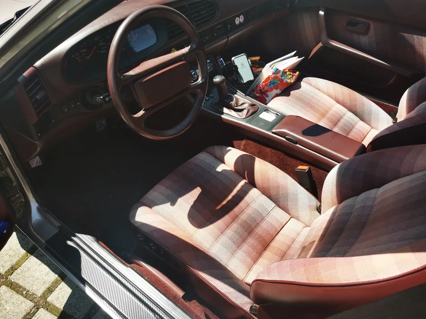 Porsche 944 Turbo - 2