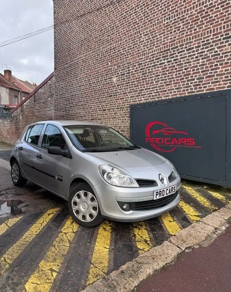 Renault Clio 