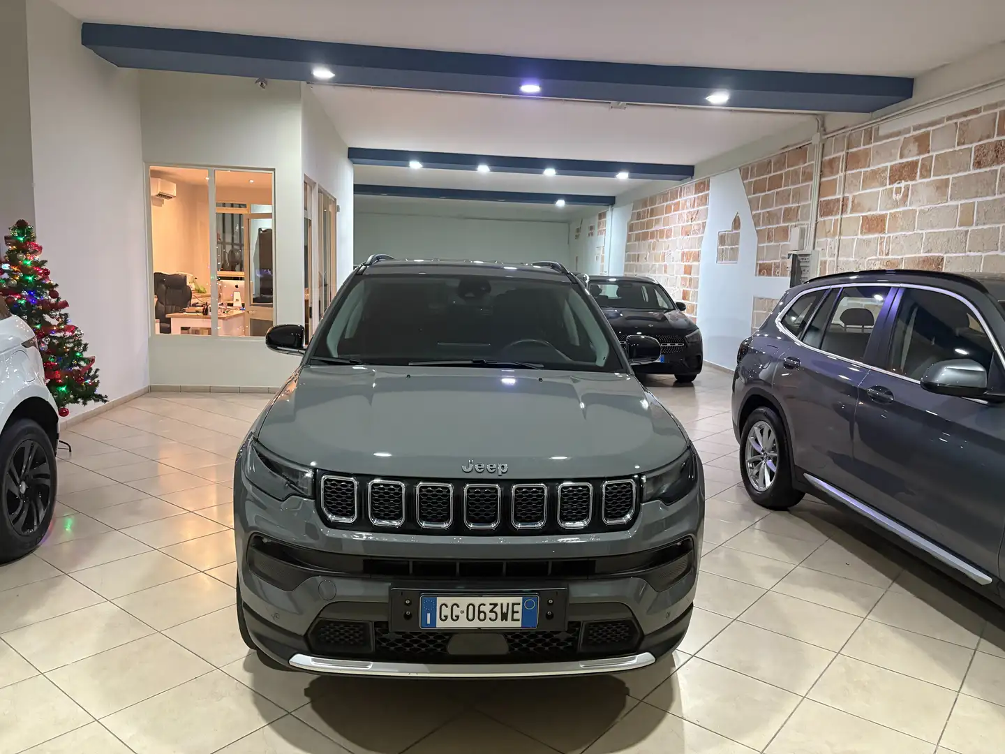 Jeep Compass Compass II 1.3 turbo t4 phev Limited 4xe auto Grigio - 2