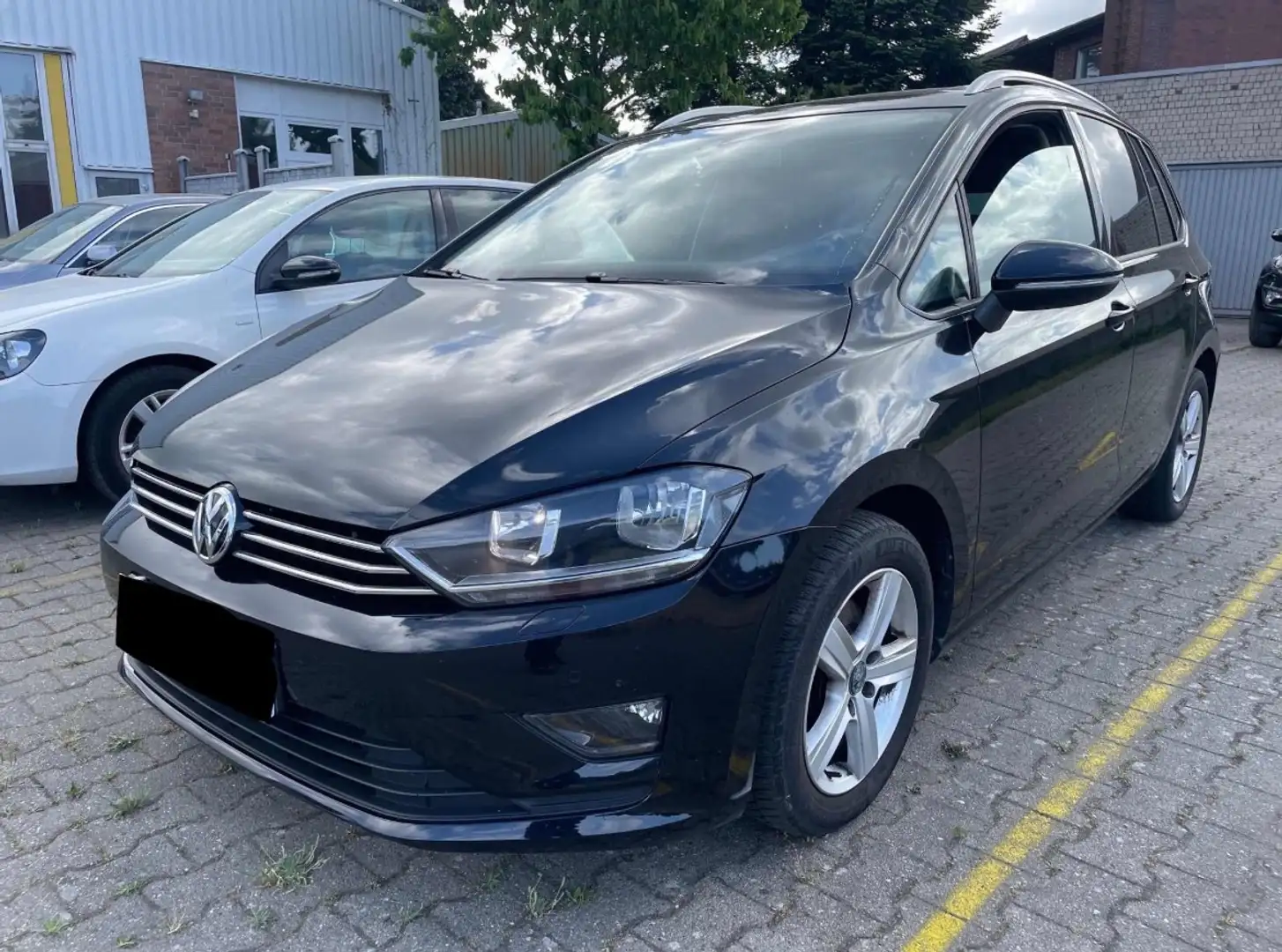 Volkswagen Golf Sportsvan 1.6 TDI BlueMotion Technology Comfortline Schwarz - 1
