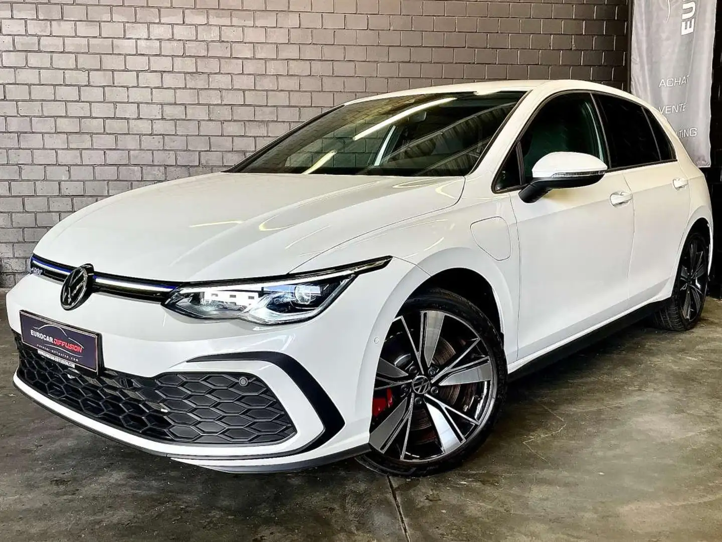 Volkswagen Golf GTE 1.4 TSI eHYBRID 245CV DSG6 ***Caméra***Black Style Blanc - 1