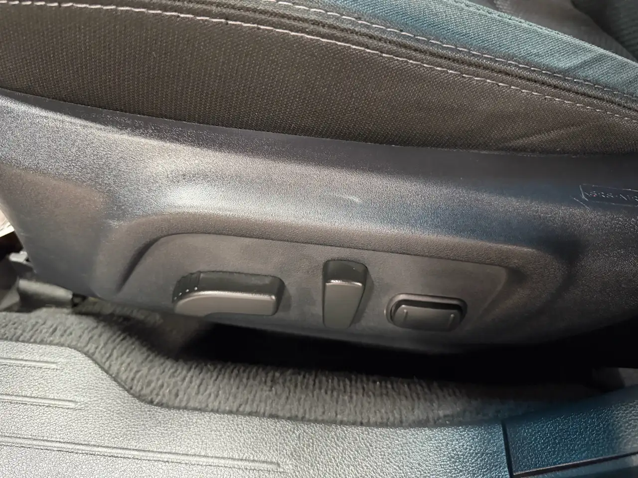 Subaru OUTBACK снимка Subaru OUTBACK