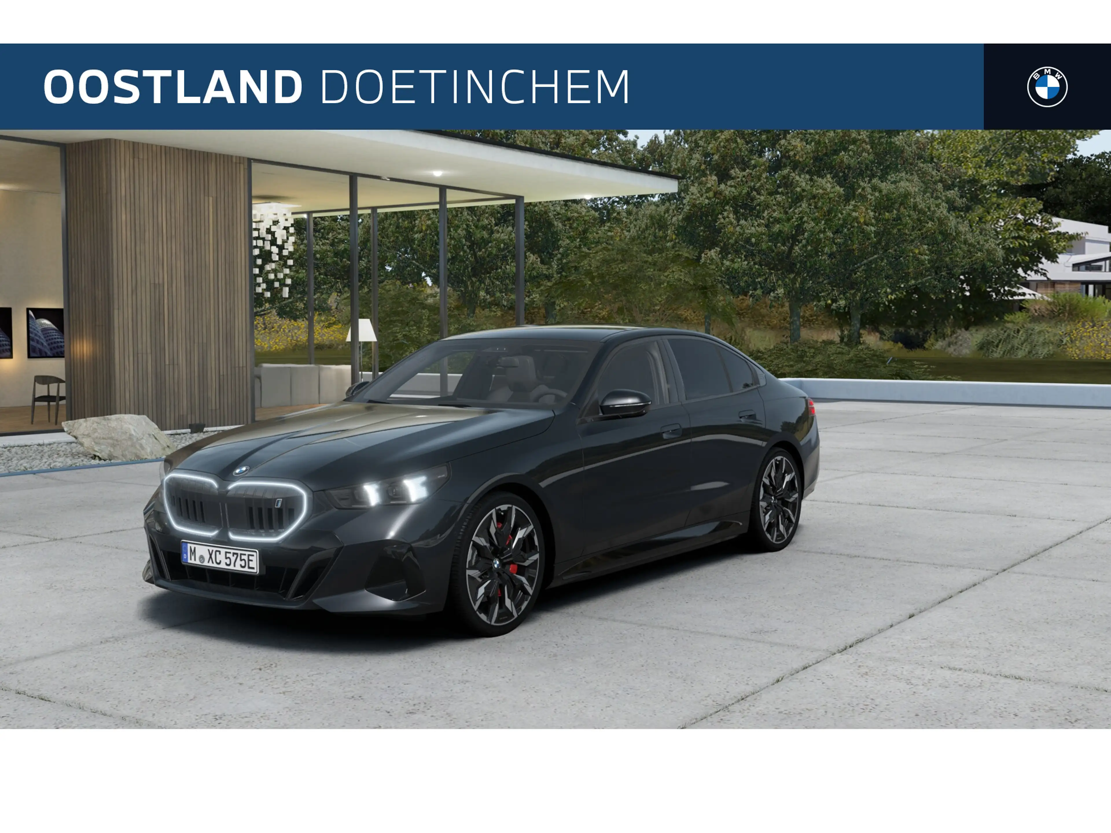 BMW i5 eDrive40 M Sport / Panoramadak / Achteruitrijcamer
