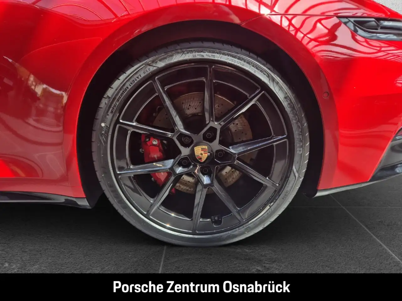 Porsche 992 -2 (911) Carrera S Cabriolet SportDesign Lift BOSE 13