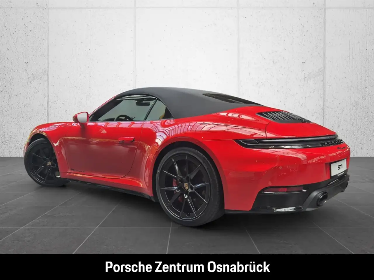 Porsche 992 -2 (911) Carrera S Cabriolet SportDesign Lift BOSE 3