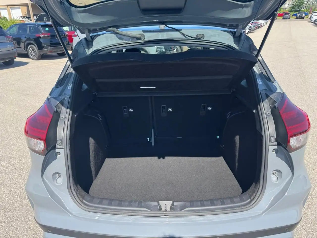 Nissan Kicks снимка Nissan Kicks