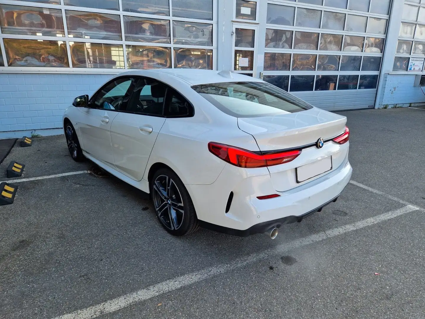 BMW 218 218i Gran Coupé Msport Wit - 2