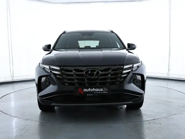 Hyundai Tucson view 2