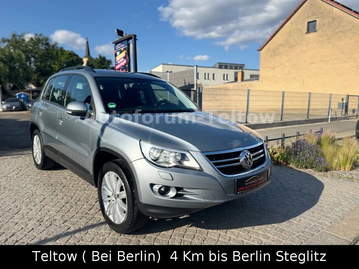 Volkswagen Tiguan 2.0 TSI 147kW Auto 4MOTION Track & Field* - 1