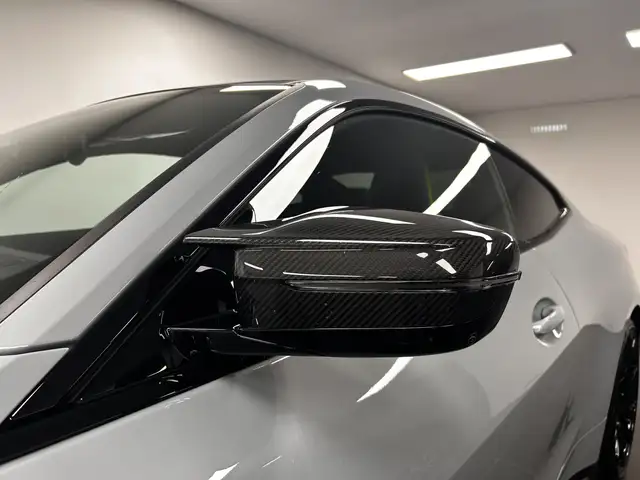 BMW M4 view 12