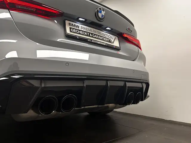 BMW M4 view 16