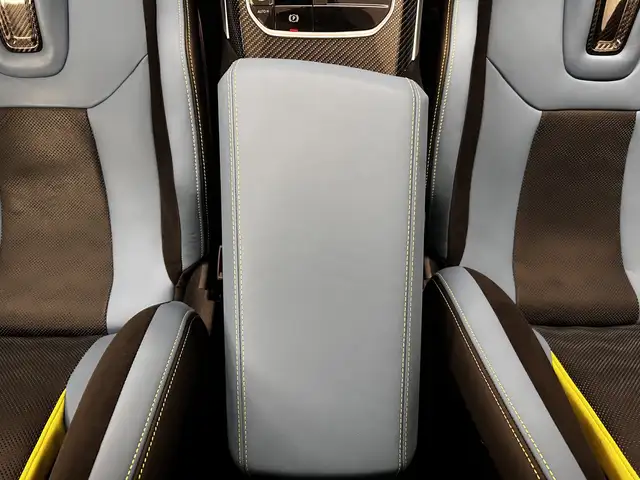 BMW M4 view 23