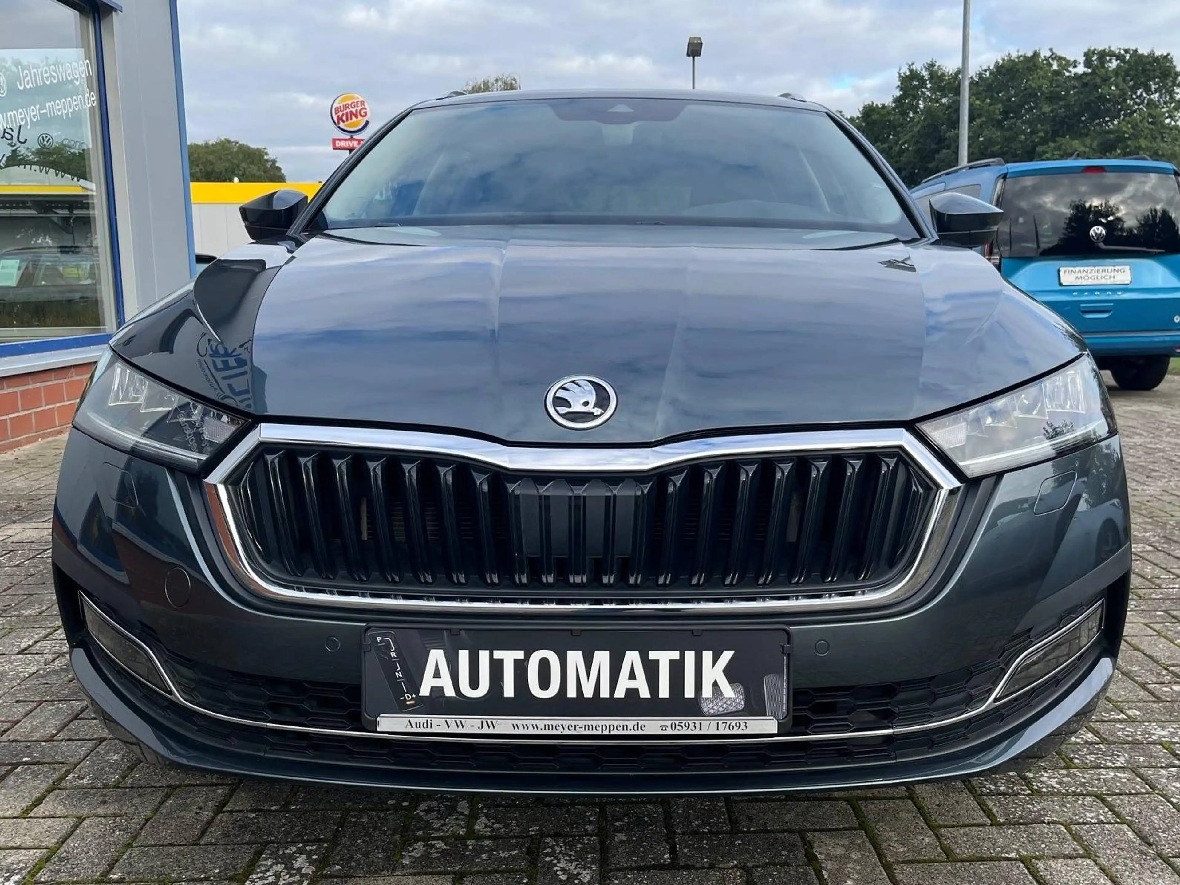 Skoda Octavia Combi 2.0 TDI DSG Ambition Navi AHK Kamera — photo 7