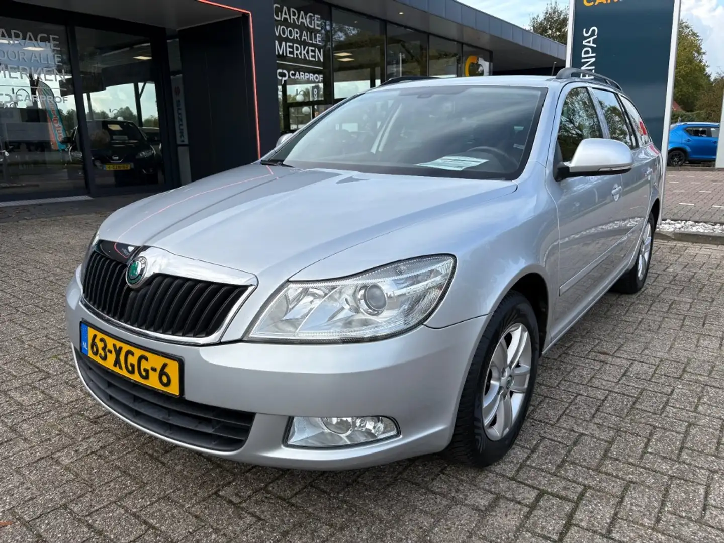 Skoda Octavia 1.2 TSI Combi Ambition Business Line Gris - 1