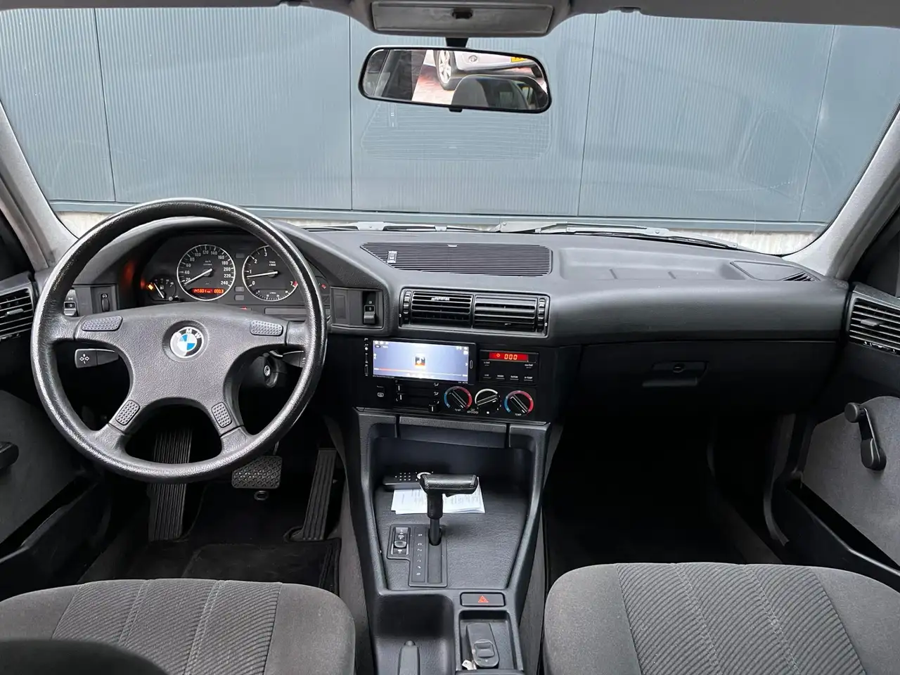 BMW 520 5-serie 520i Executive * Aut * Xenon * 1e eigenaar, foto 3